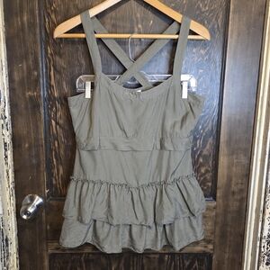 Banana Republic Sage Silk  Ruffled Tiered Crossback Straps Top